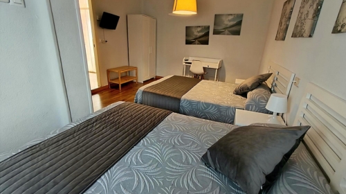 Habitación Quíntuple Hostal América Madrid